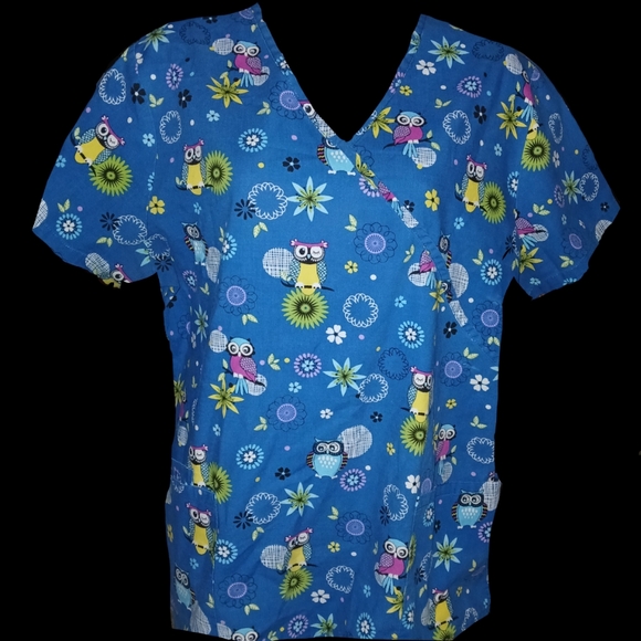 Owl Print Scrub Top By SB Scrubs - Picture 1 of 4